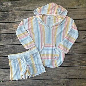 Buc-ee’s Two Piece Lounge Set